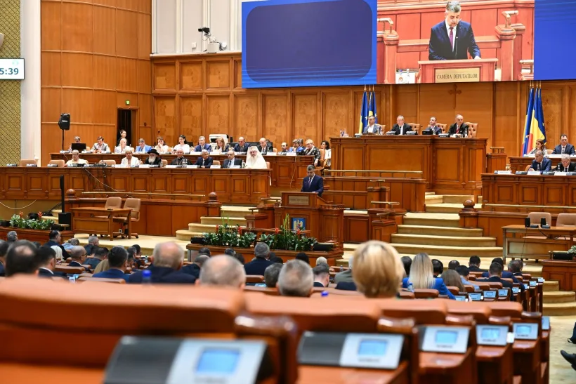 Tichetele de masă nu vor fi calculate în cazul pragului de 4.000 de lei al salariului minim