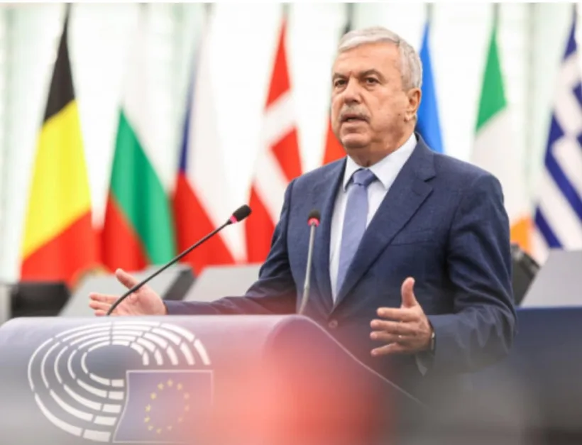 Peste 100 de europarlamentari cer Comisiei Europene măsuri ferme pentru salvarea industriei oțelului
