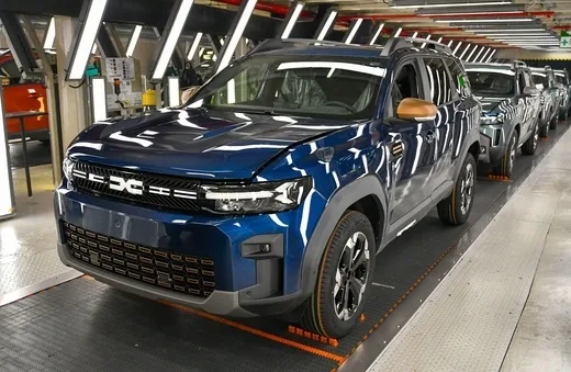 Leasing pentru mașini românești: demnitarii primesc Duster noi