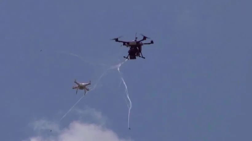 MAI le recomandă românilor să nu utilizeze drone în minivacanța de 1 Decembrie