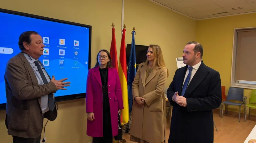 Rogobete: România analizează un program de producție internă de medicamente, după modelul Spaniei