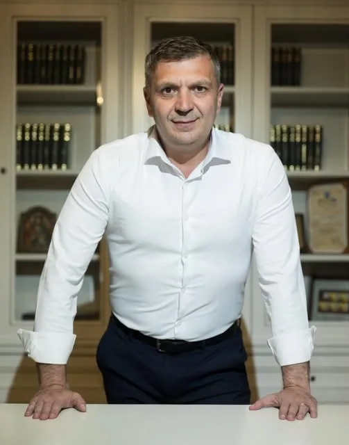 Consiliul Județean Caraș – Severin a devenit o instituție mai suplă și mai eficientă.