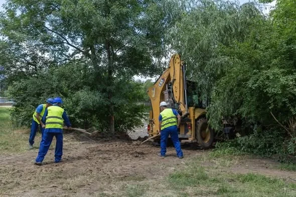 Start lucrări la malurile Lacului Herăstrău!