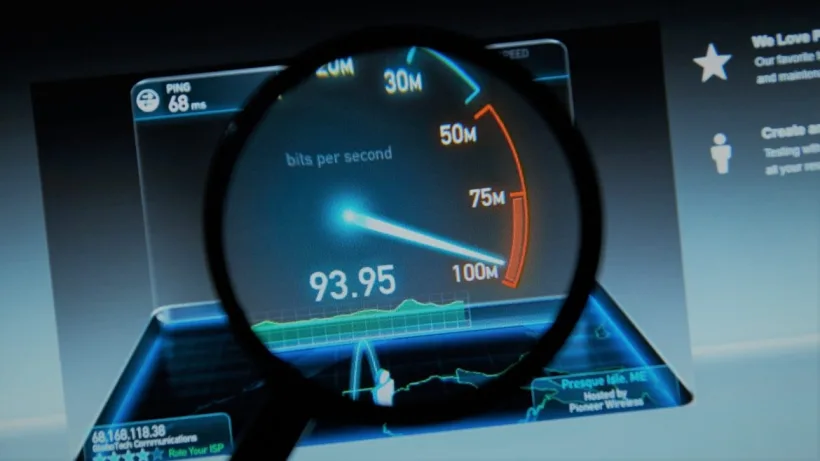 Performanță privind viteza de internet în România