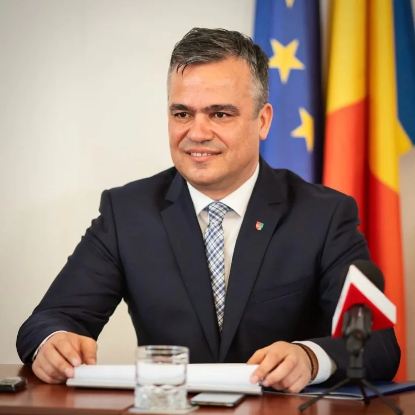 Ministrul Dezvoltării: Trebuie să fim realişti, a rămâne 7 regiuni în România cred că este o situaţie care va fi destul de greu de gestionat