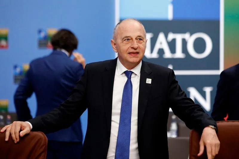 Adjunctul secretarului general al NATO: Industria de apărare din România este una cu un mare potențial de dezvoltare