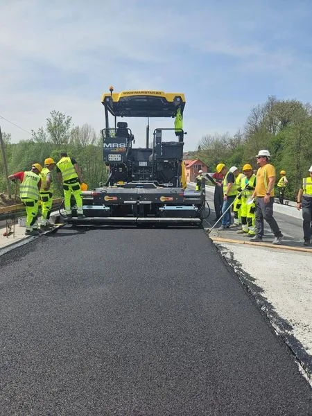 Modernizarea drumurilor din Dâmbovița continuă