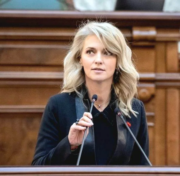 Guvernul a adoptat proiectul de lege pentru modificarea și completarea Legii cetățeniei române