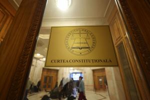 Judecătorii constituționali au admis obiecția ÎCCJ asupra legii pensiilor de serviciu