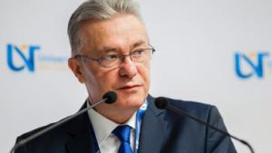 Cristian Diaconescu strânge semnături pentru a candida la alegerile prezidențiale