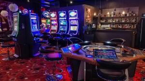 Publicitatea la jocuri de noroc ar putea fi interzisă &icirc;ntre orele 6:00 și 24:00