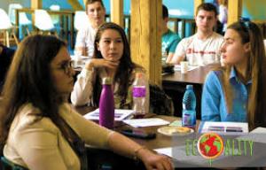 Proiectul Ecoality promovat printre liceenii bucureșteni