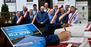 Au început lucrările de modernizare a celui mai lung drum județean din Vâlcea!