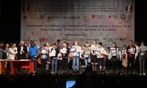 Mențiuni de onoare pentru elevii vasluieni la Olimpiada de matematică