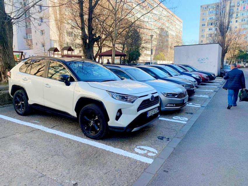 Ciucu vrea să pună ordine în parcările din București: amenzi și ridicări auto