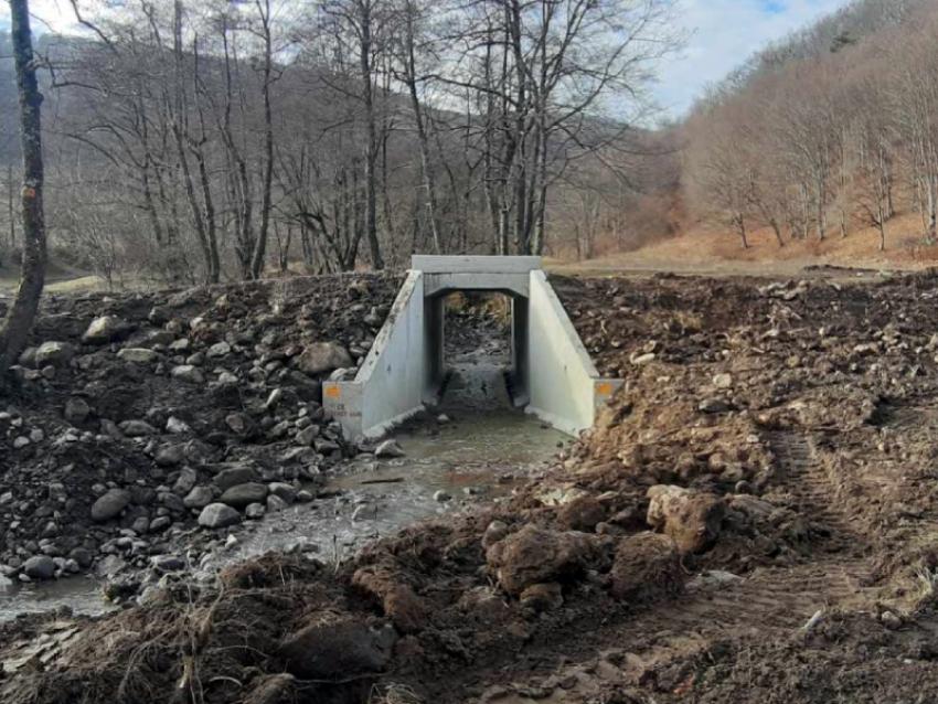 Au fost finalizate lucrările la podețul din Valea Ilona – Homorod, pe DJ131A