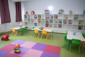 Aproape 100 de grădinițe funcționale în București, în vacanță