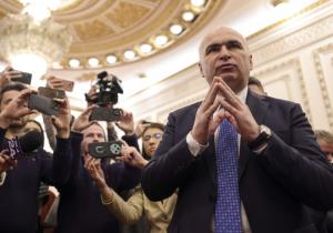 Tăieri &icirc;n administrație și relansare economică: Guvernul Bolojan &icirc;și va asuma răspunderea &icirc;n Parlament săptăm&acirc;na viitoare