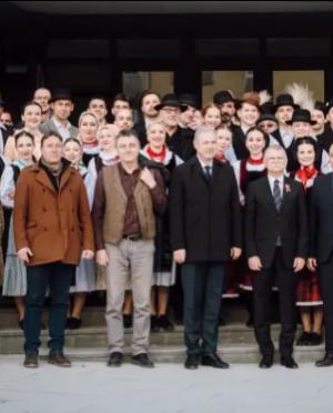 &Icirc;nt&acirc;lnirea Ansamblurilor Profesioniste de Dans din Transilvania, la Sovata