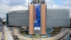 România nu îndeplinește criteriile pentru a adera la zona euro