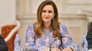 Statul construiește o rețea națională pentru sprijinul părinților care să ofere acces la resurse educaționale