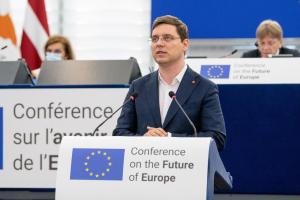 Europarlamentarul Victor Negrescu: &bdquo;Prin aprobarea directivei privind salariul minim european rom&acirc;nii pot spera să fie plătiți ca afară&rdquo;