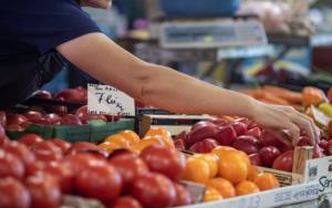 Florin Barbu anunță că încep lucrările la primele centre de legume și fructe