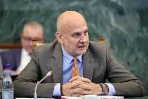 Președintele BNS, Dumitru Costin: CCR validează un abuz, iar acest lucru va alimenta și mai mult revolta socială deja existentă