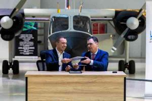 Ministrul Cercetării și cel al Economiei au semnat un protocol pentru primul program de dezvoltare a dronelor 100% românești