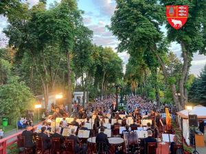 Concert de excepție al Filarmonicii din Iași în parcul Copou din Vaslui