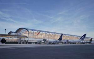 Investiție de aproape 284 milioane lei pentru autonomia energetică a Aeroportului Henri Coandă